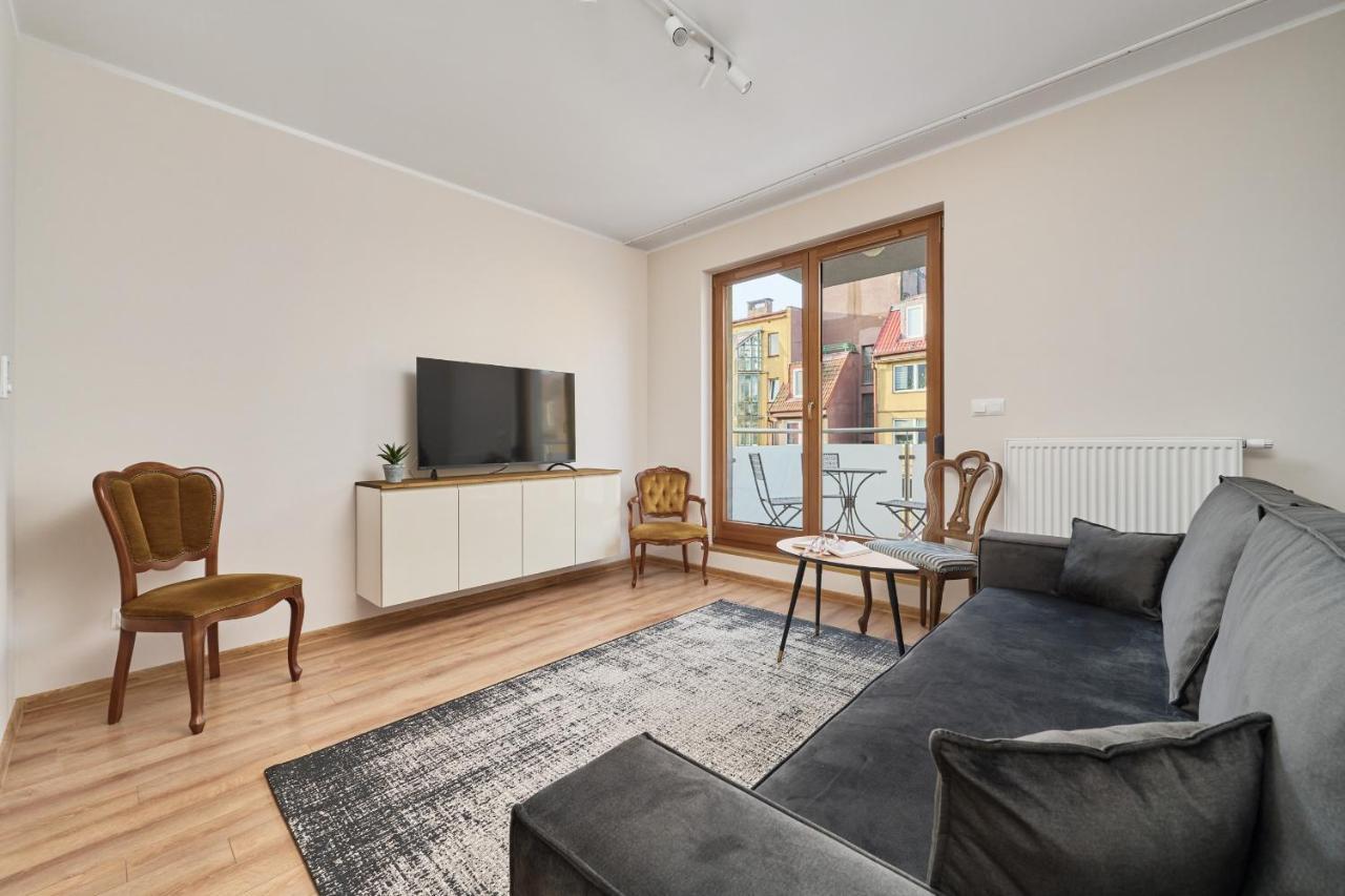 Na Szancach With Balcony By Renters Apartment