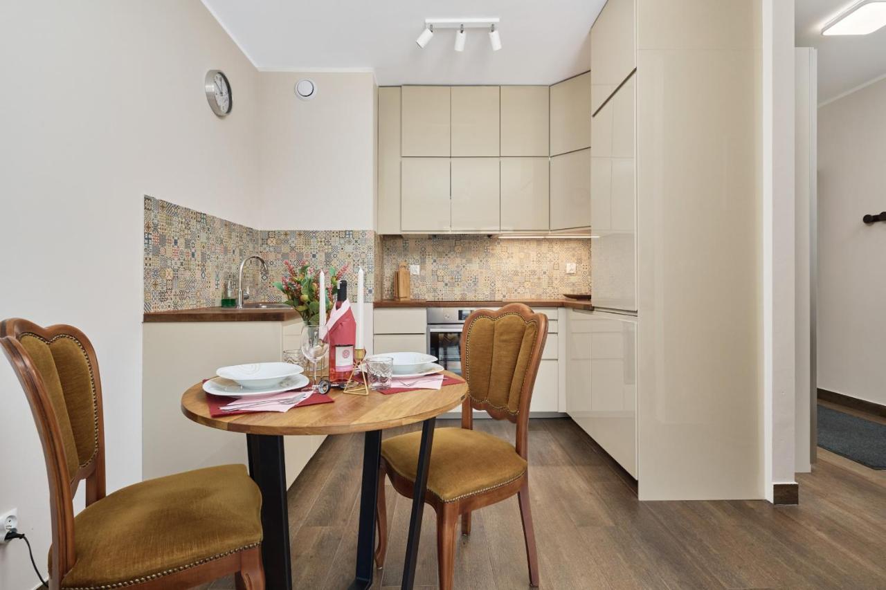 Na Szancach With Balcony By Renters Apartment *